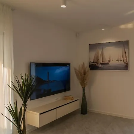 Magna Luxury Two-storey Διαμέρισμα *