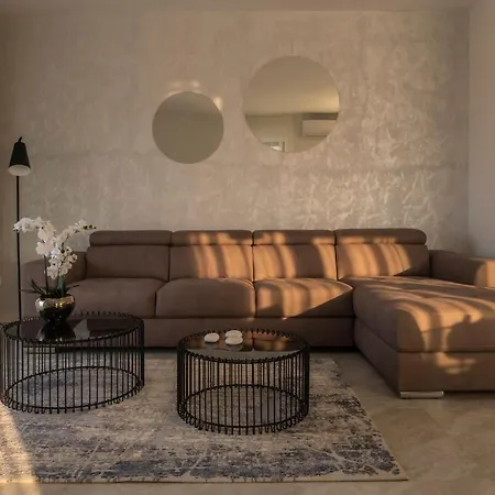 Magna Luxury Two-storey Apartment Murter