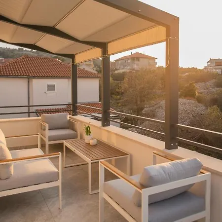 Magna Luxury Two-storey * Murter