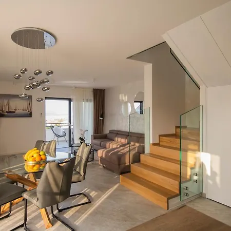 Διαμέρισμα Magna Luxury Two-storey